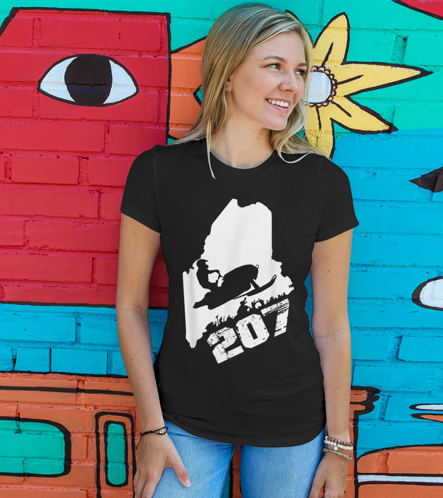 Maine 207 Snowmobile Silhouette In State Outline T-Shirt