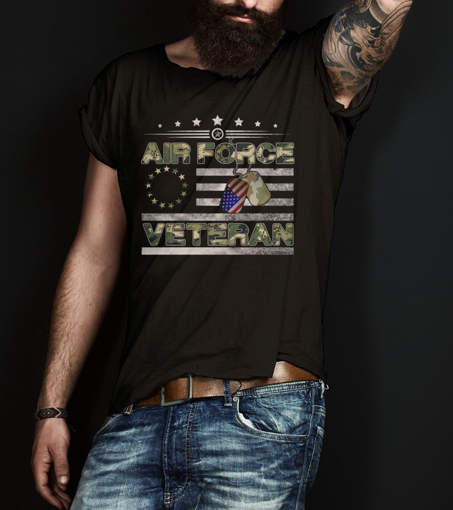 Air Force Veteran Betsy Ross Camo American Flag Dog Tags T-Shirt