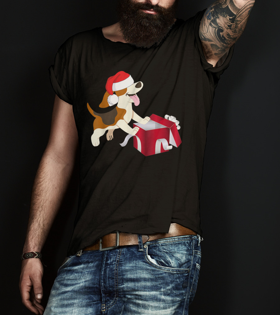 Beagle Dog Christmas Funny Santa Hat With Gift Box T-Shirt