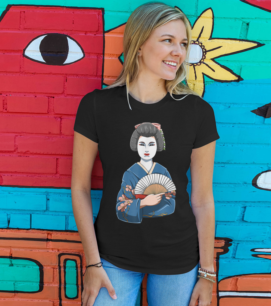 Geisha Girl Traditional Japanese Kimono Fan Blossoms T-Shirt