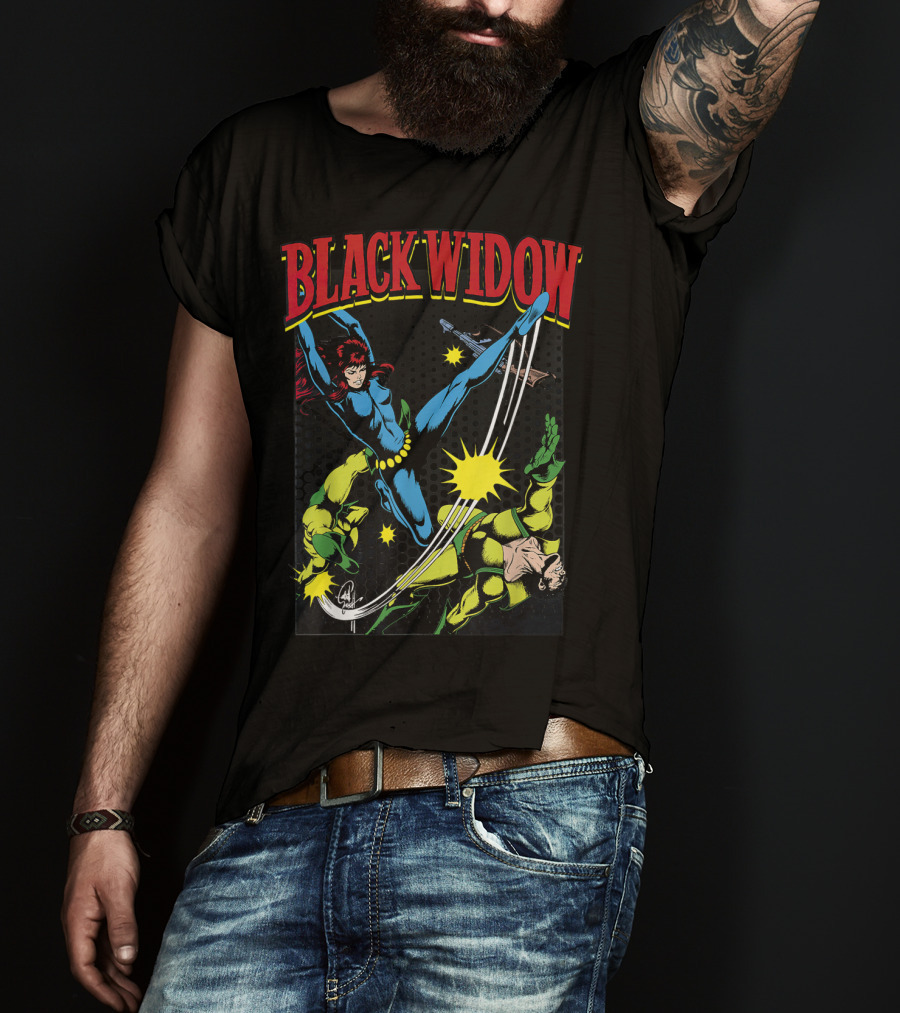 Marvel Black Widow Classic Comic Action Scene T-Shirt
