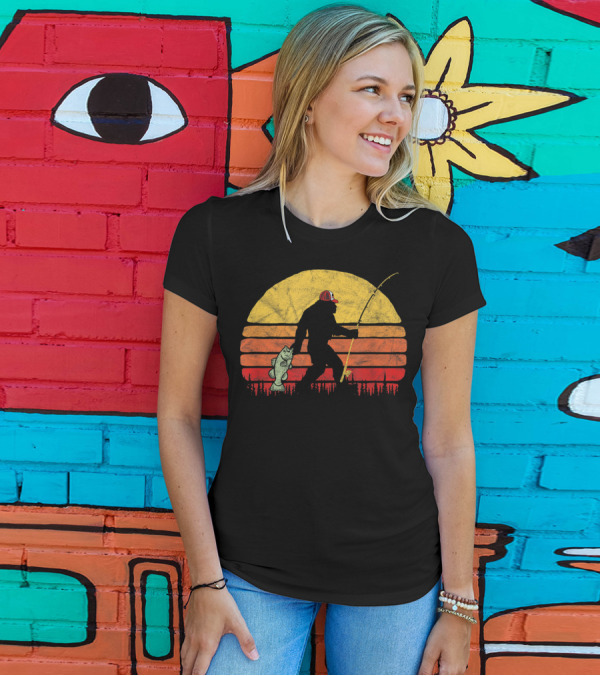Bigfoot Bass Fishing Legend In Trucker Hat With Sunset T-Shirt