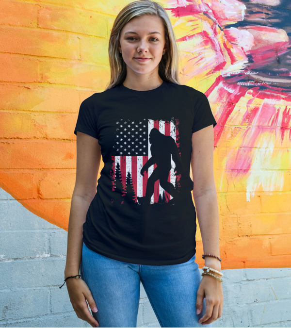 Bigfoot 4th Of July American USA Flag Patriotic T-Shirt