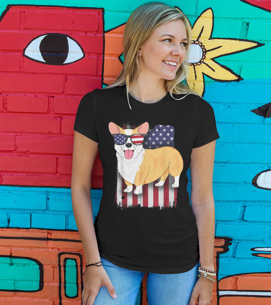 Corgi With Sunglasses American Flag Background T-Shirt