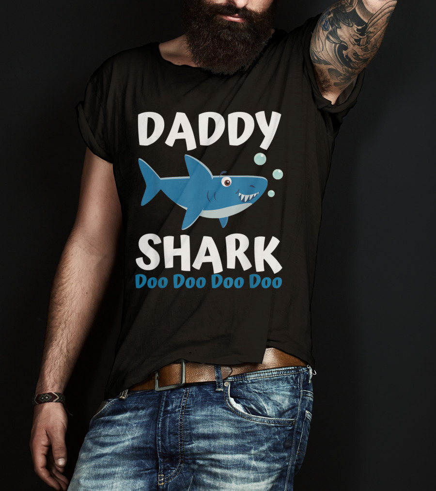 Daddy Shark Doo Doo Doo Doo Father's Day From Wife Son Daughter T-Shirt