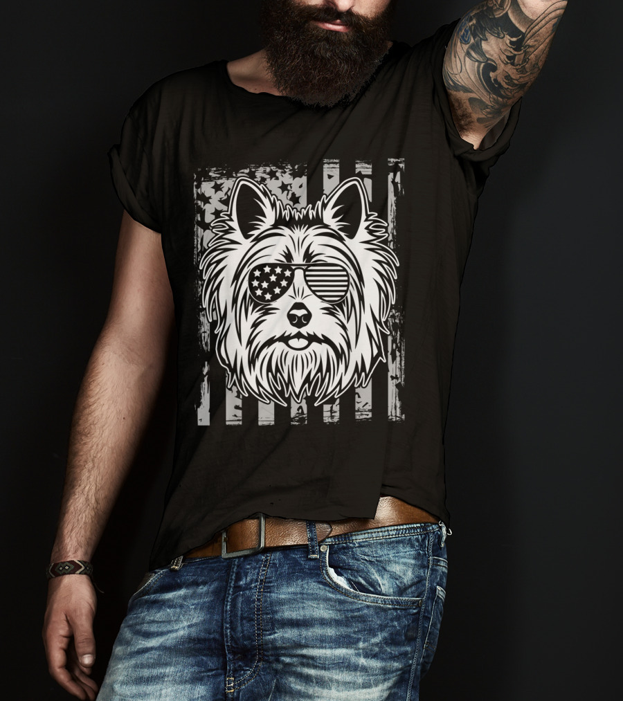 Vintage US Flag Sunglasses Yorkshire Terrier Face On Black Grunge Flag Background T-Shirt