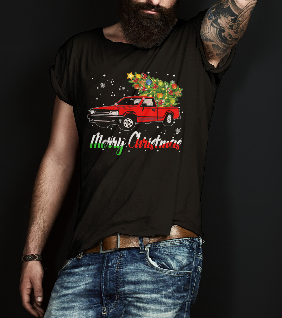 Merry Christmas Classic Old Red Truck With Christmas Tree And Snowflakes T-Shirt
