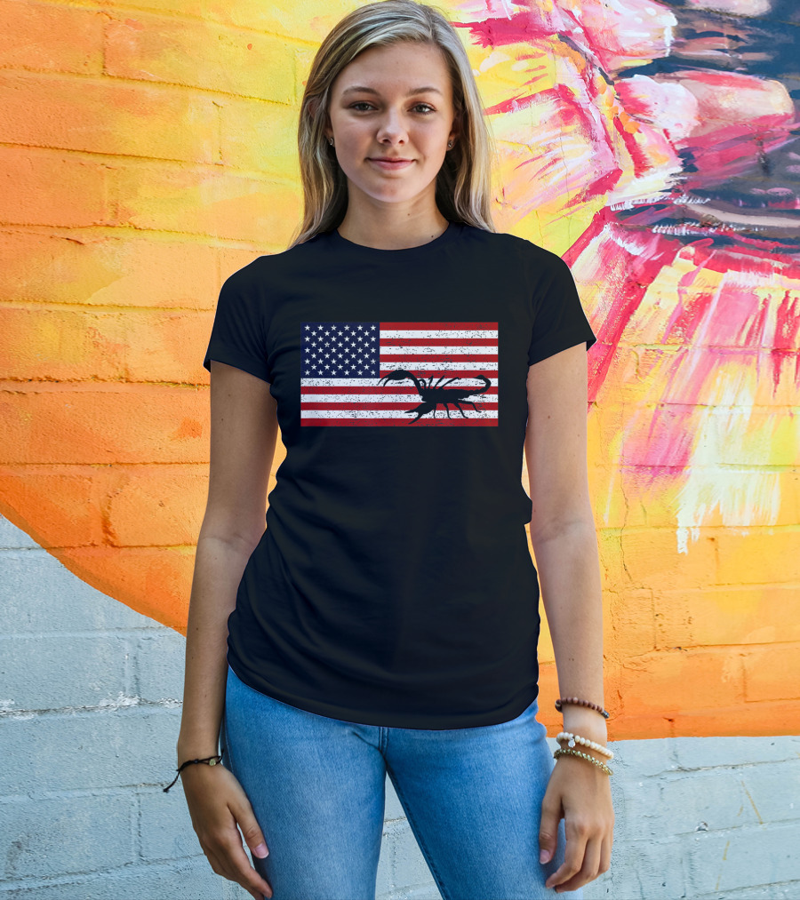 Vintage Distressed American Flag Scorpion T-Shirt