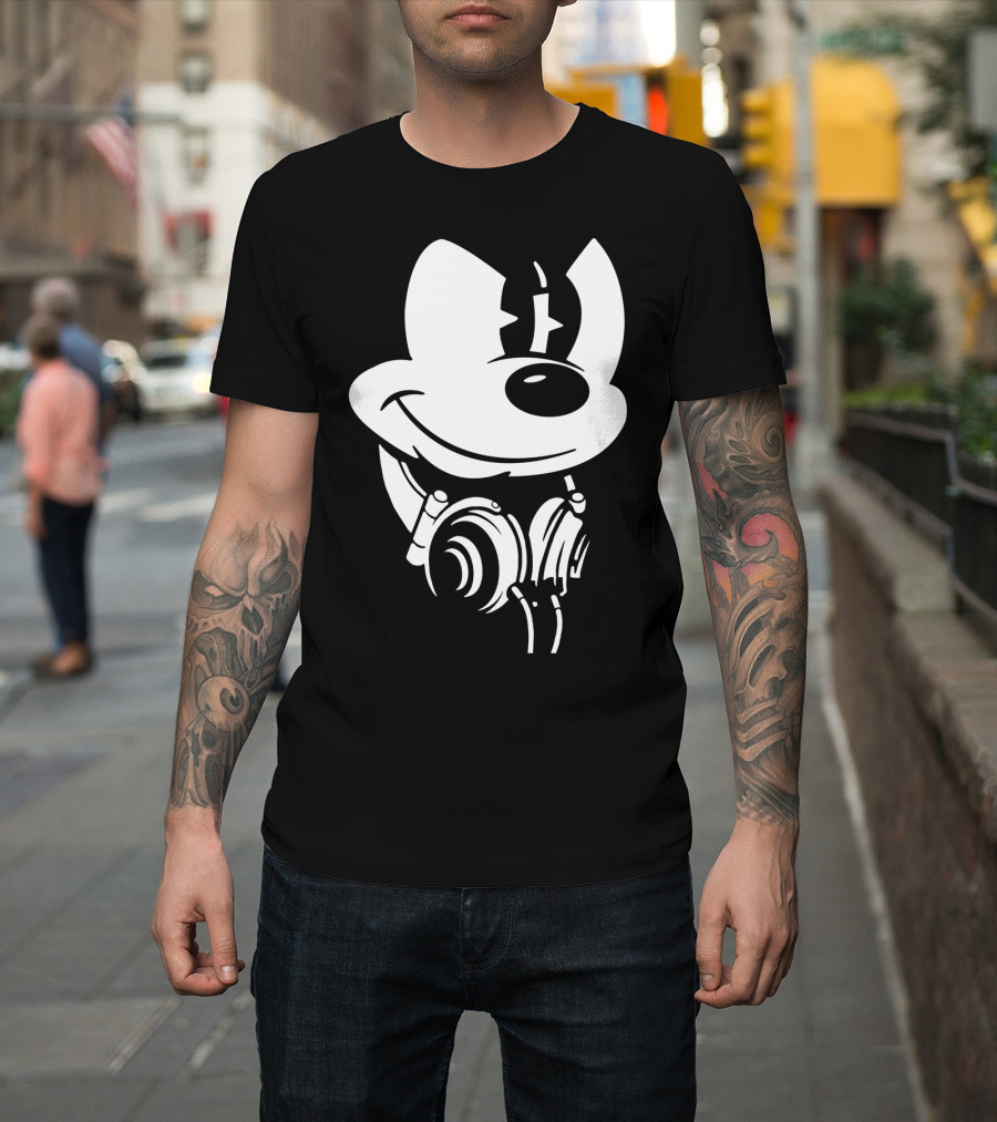 Disney Mickey Mouse Headphones Smiling Iconic Character T-Shirt