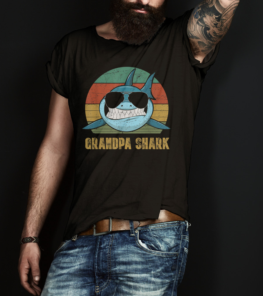 Grandpa Shark Vintage Retro Sunglasses T-Shirt