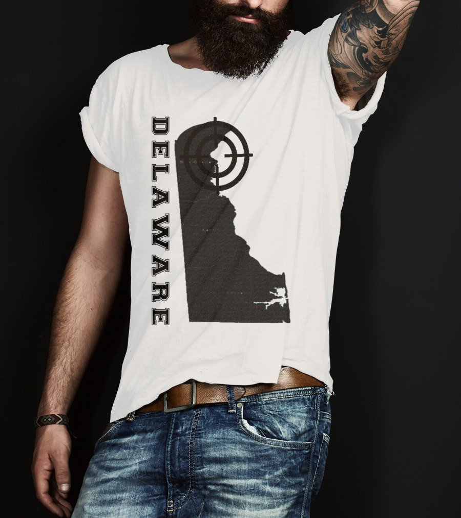 Delaware Maps Vintage Classic Style With Compass Target T-Shirt