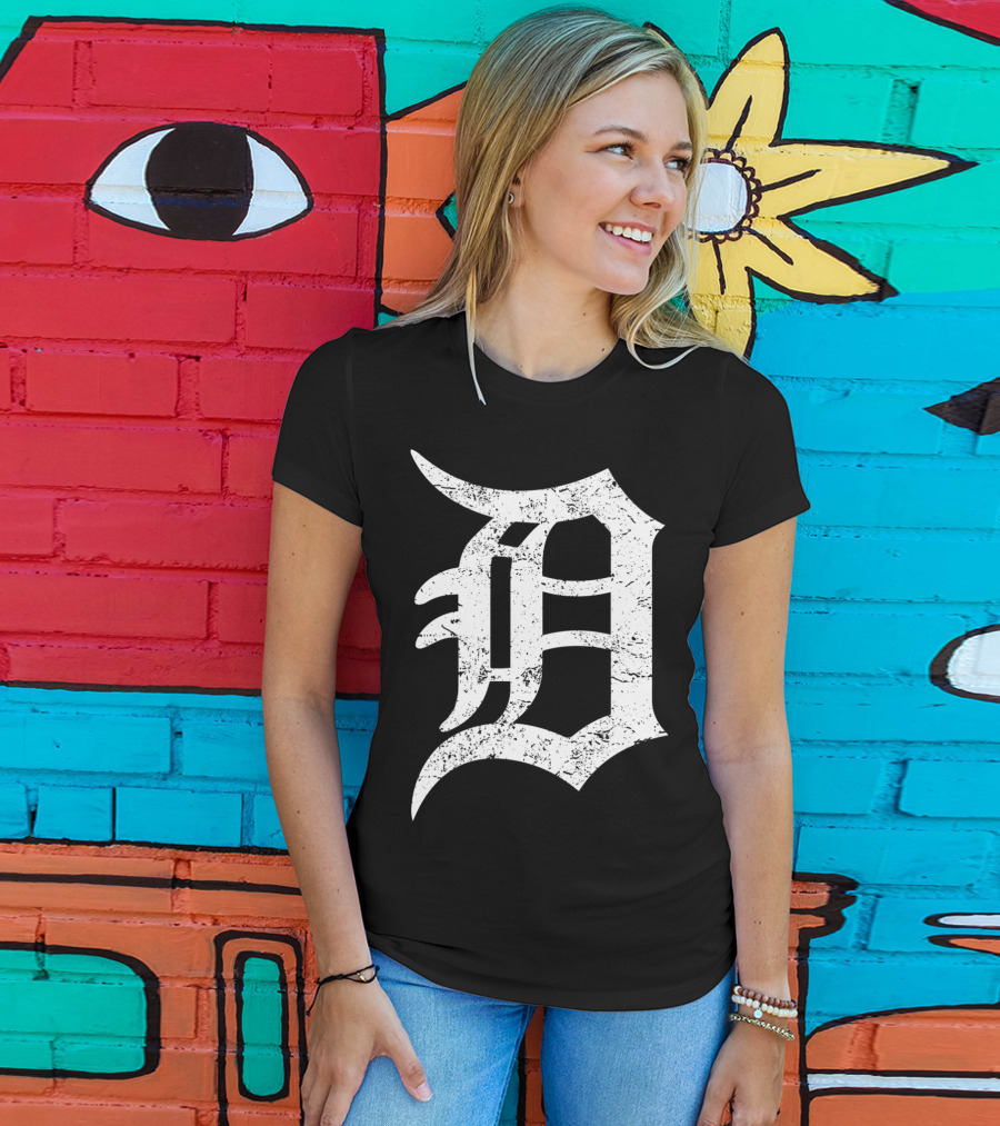 Detroit D Motor City Pullo Authentic T-Shirt