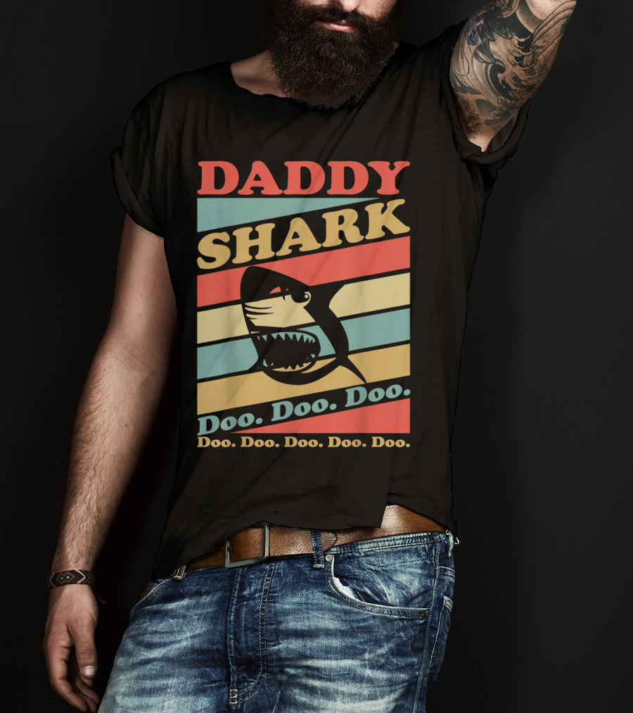 DADDY SHARK Doo Doo Doo Doo Doo Doo Retro Vintage Stripes T-Shirt