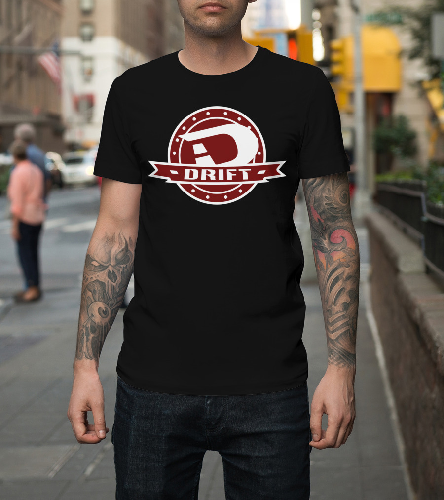 Classic Style Drift Red Icon Badge T-Shirt