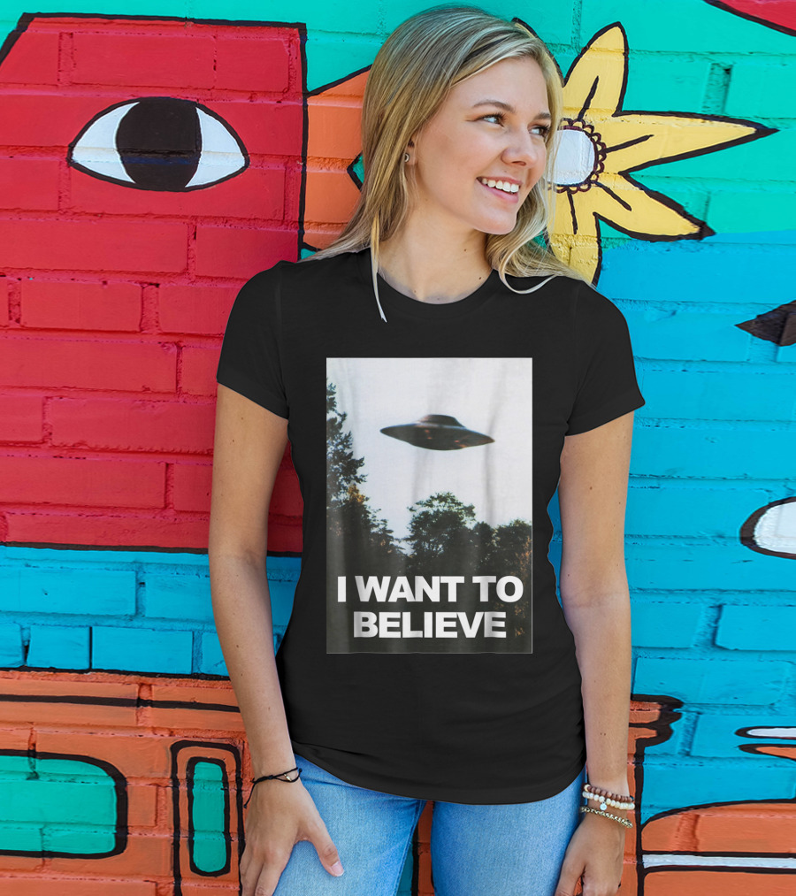 Alien UFO Hunter I Want To Believe T-Shirt
