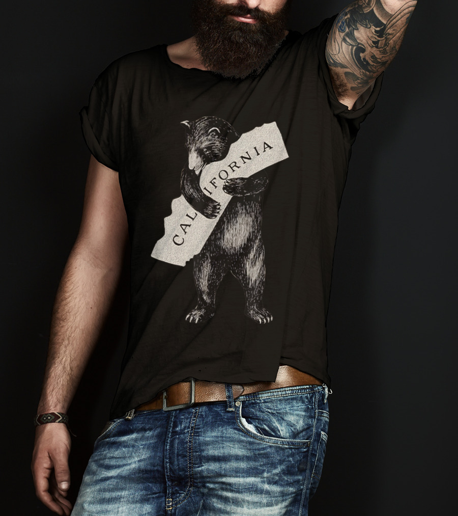 Retro I Love California Bear Hugging State Vintage Cali T-Shirt