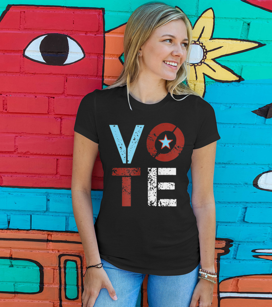 Vote With Retro Star In Circle T-Shirt