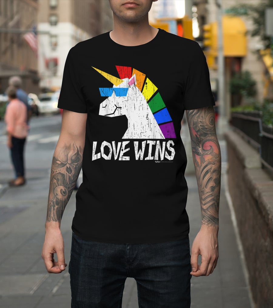 Love Wins Totally Straight Rainbow Unicorn Vintage Gay T-Shirt