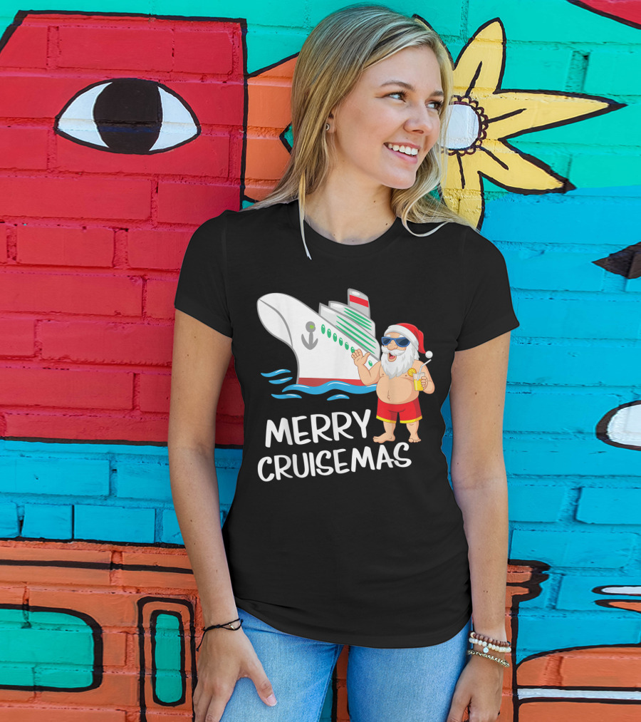 Merry Cruisemas Santa Claus Tropical Vacation Cruise Ship T-Shirt