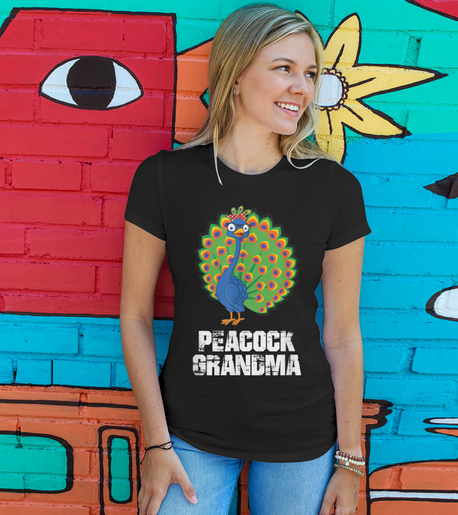 Peacock Grandma Birthday Nana T-Shirt