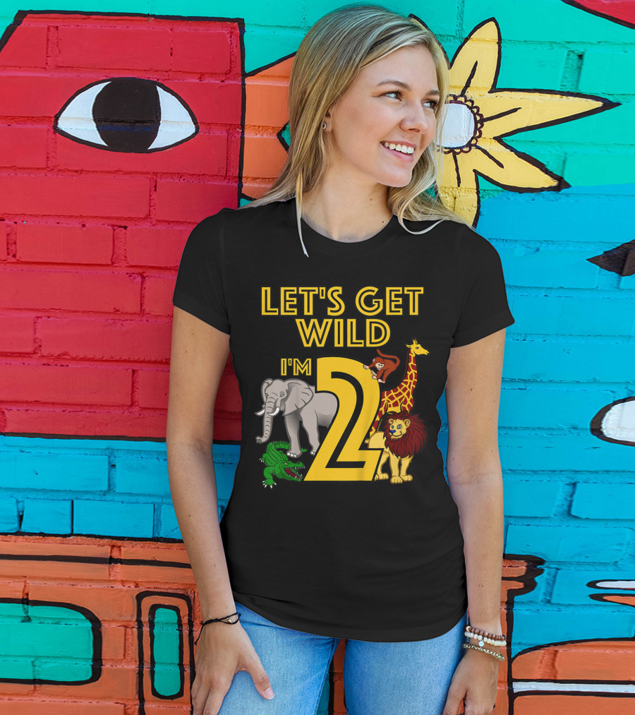 Let's Get Wild I'm 2 Elephant Giraffe Lion Crocodile Birthday Safari Jungle Kids 2 Year Old Zoo T-Shirt