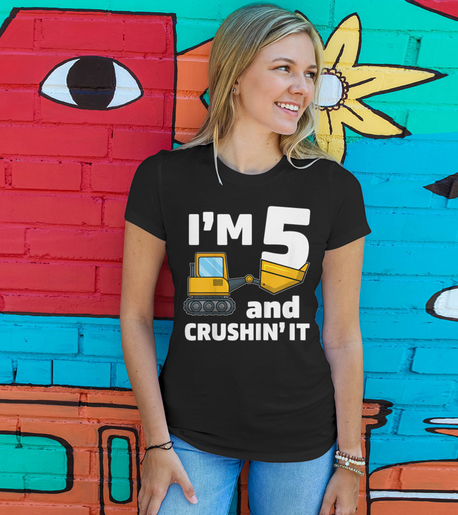 I'm 5 And Crushin' It Kids Construction Truck Birthday Boy T-Shirt
