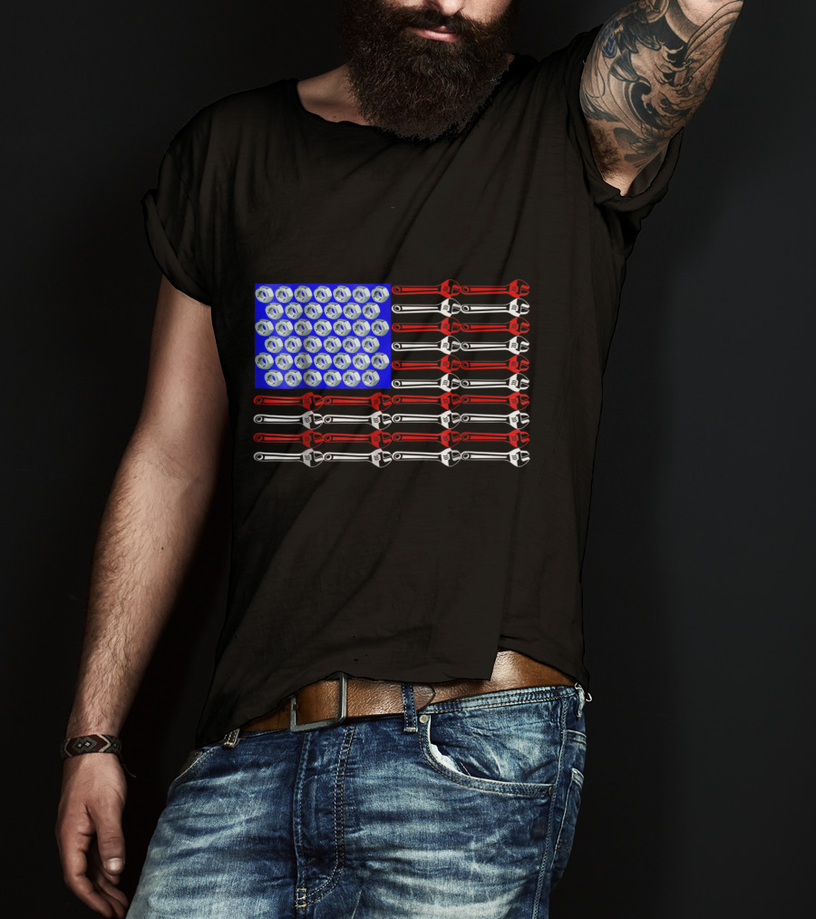 Mechanic Proud American Patriotic USA Flag With Wrenches And Nuts T-Shirt