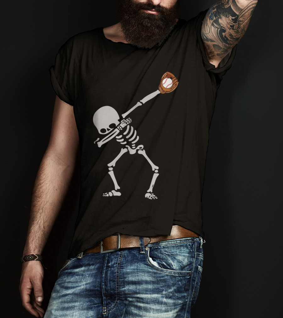 Dabbing Skeleton Catching Baseball Halloween T-Shirt