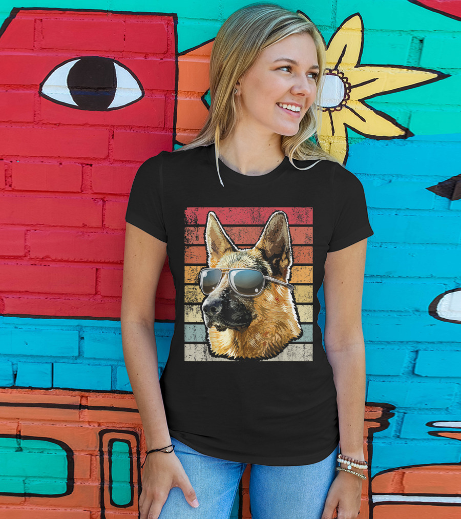 Retro Vintage German Shepherd Wearing Sunglasses T-Shirt
