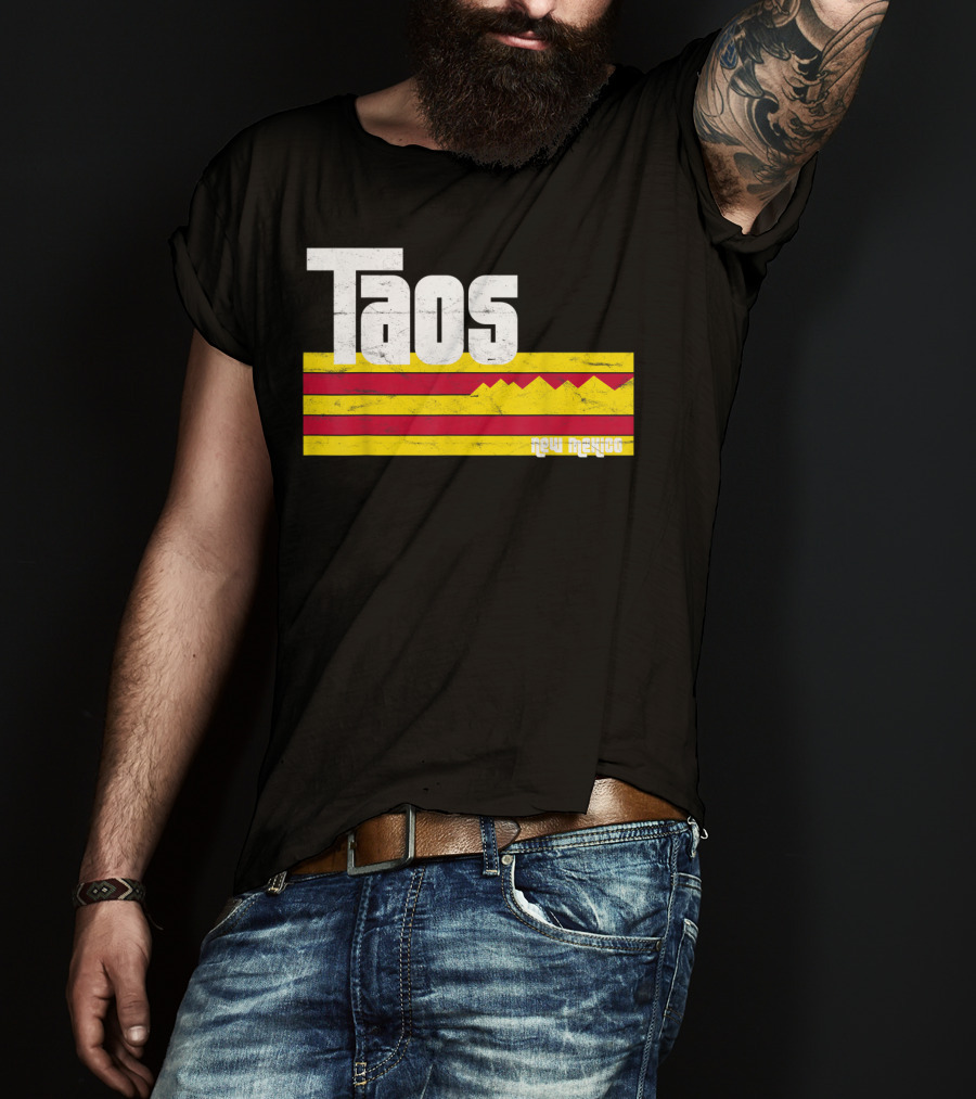 Taos New Mexico Vintage Mountain Stripes Skiing Hiking T-Shirt