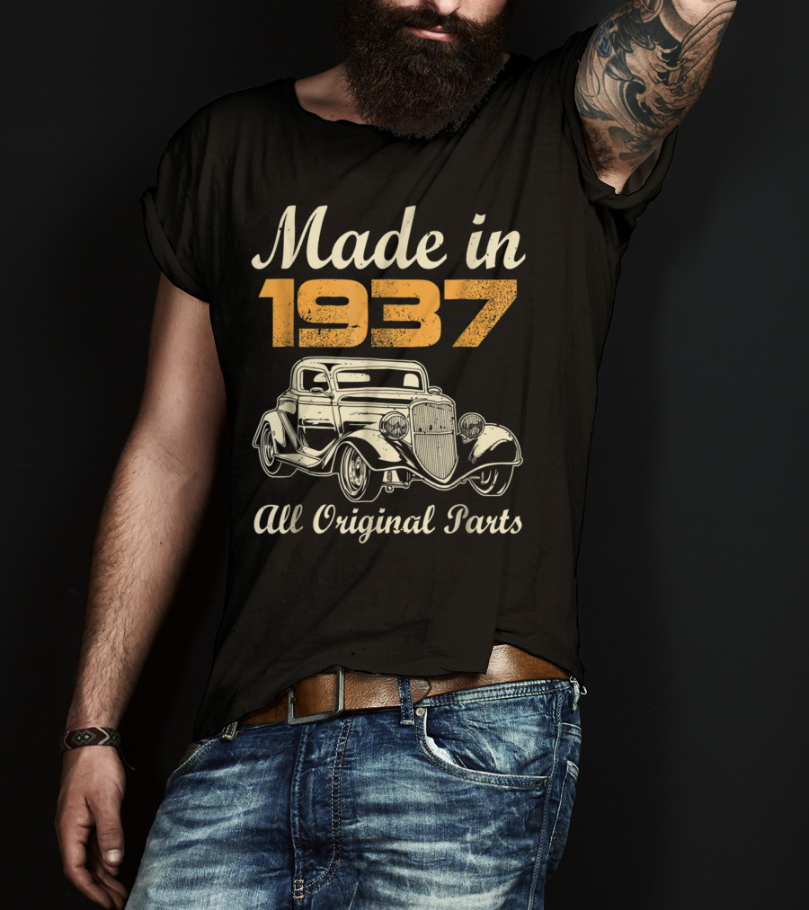 Made In 1937 All Original Parts Vintage Car 82nd Birthday T-Shirt