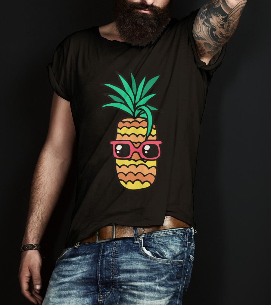 Aloha Hawaiian Pineapple Sunglasses Summer Beach Vibes T-Shirt