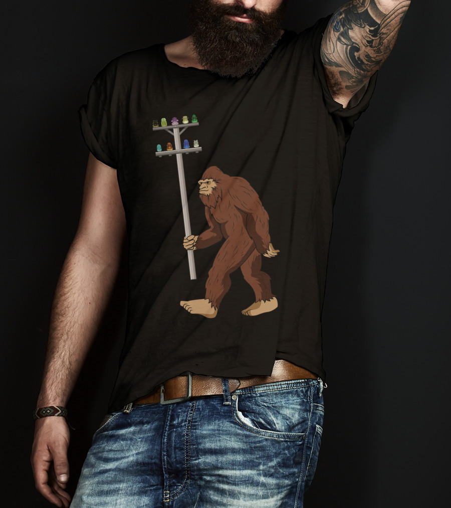 Bigfoot Collects Glass And Porcelain Figurines Enthusiastically T-Shirt