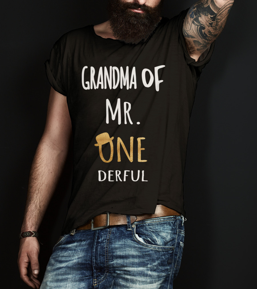 Grandma Of Mr. ONEderful Family Hat T-Shirt