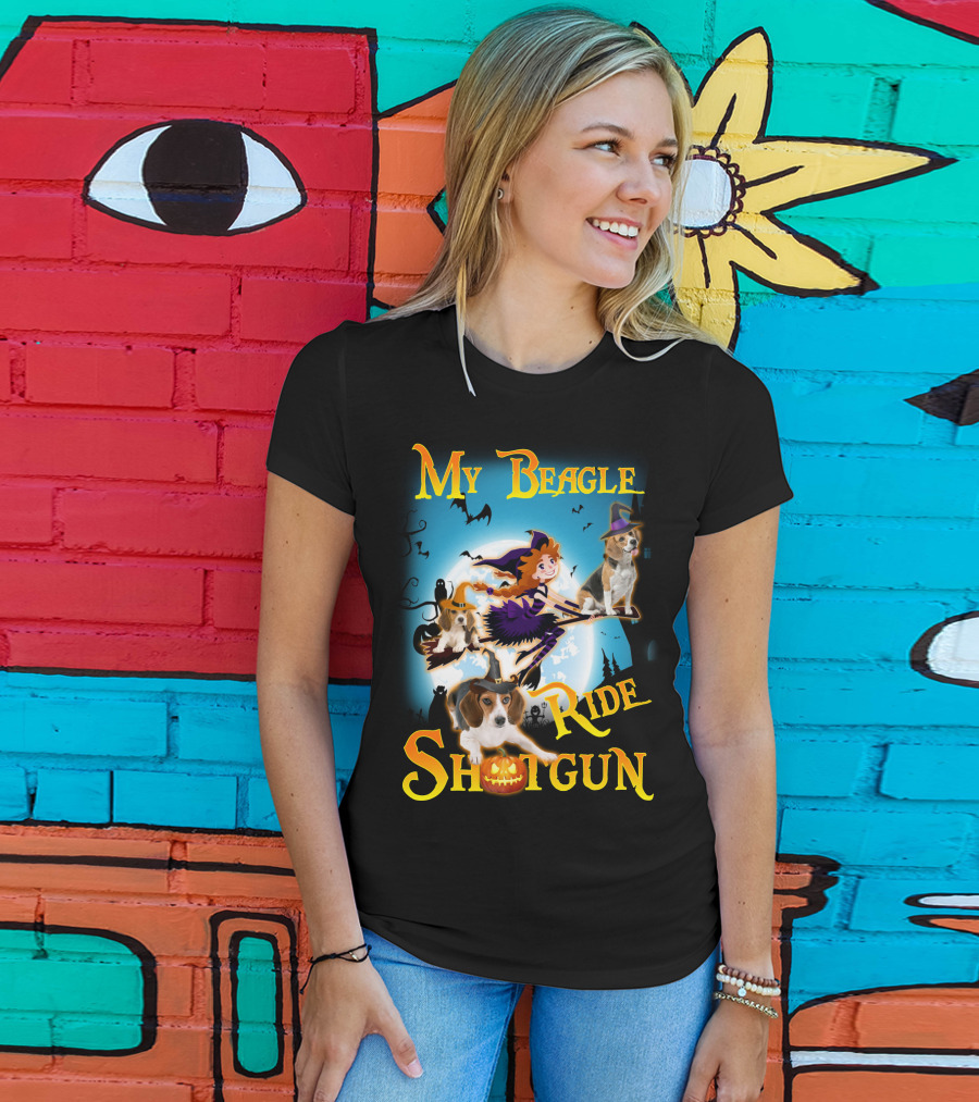My Beagle Ride Shotgun Witch Halloween Beagle Bats Moon Jack O Lantern T-Shirt