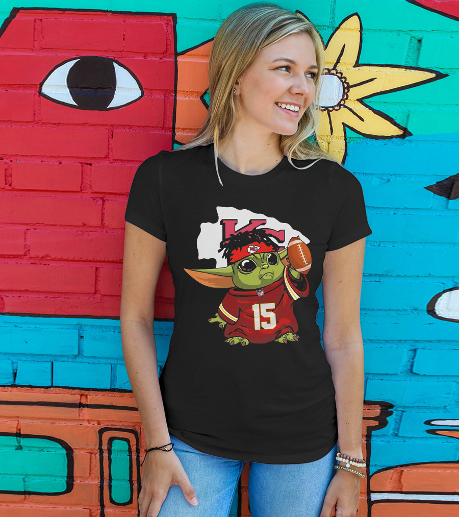 Baby Yoda Kansas City Chiefs Football Player Jersey 15 T-Shirt