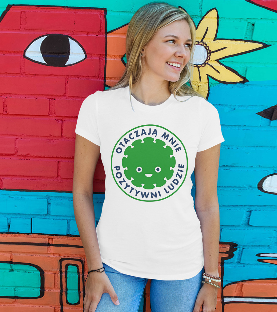 Otaczają Mnie Pozytywni Ludzie Green Smiley Puzzle Face T-Shirt