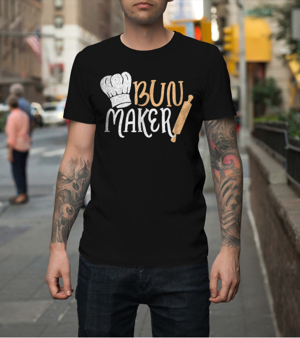 Shirt: Bun Maker Chef Hat Rolling Pin Halloween Pregnancy Couples T-Shirt Bun Maker Chef Hat Rolling Pin Halloween Pregnancy Couples T-Shirt