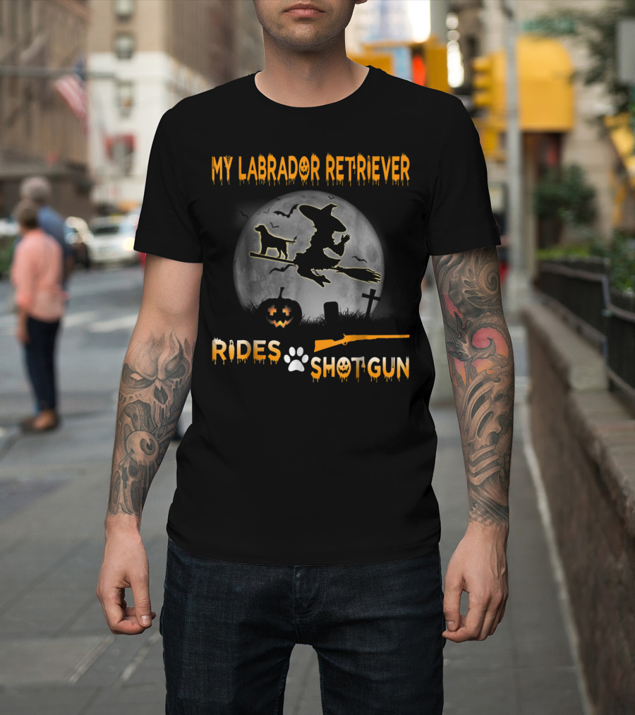My Labrador Retriever Rides Shotgun Halloween Moon Witch Broomstick T-Shirt
