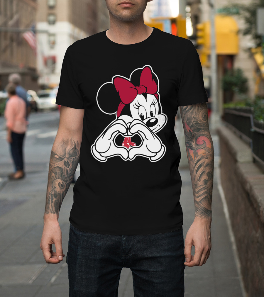 Minnie Mouse Heart Hands Boston Red Sox T-Shirt