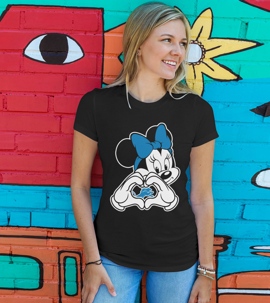 Detroit Lions Minnie Mouse Heart Hands T-Shirt