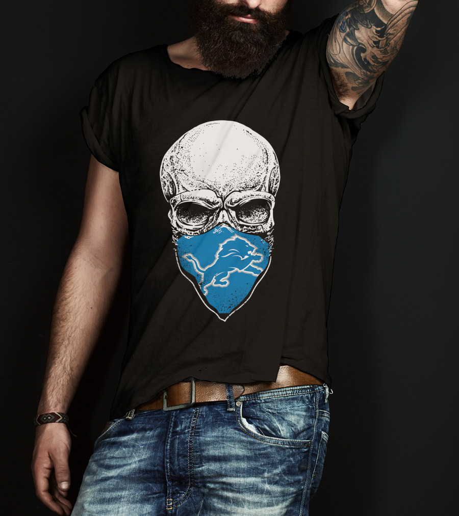 Detroit Lions Skull Bandana T-Shirt