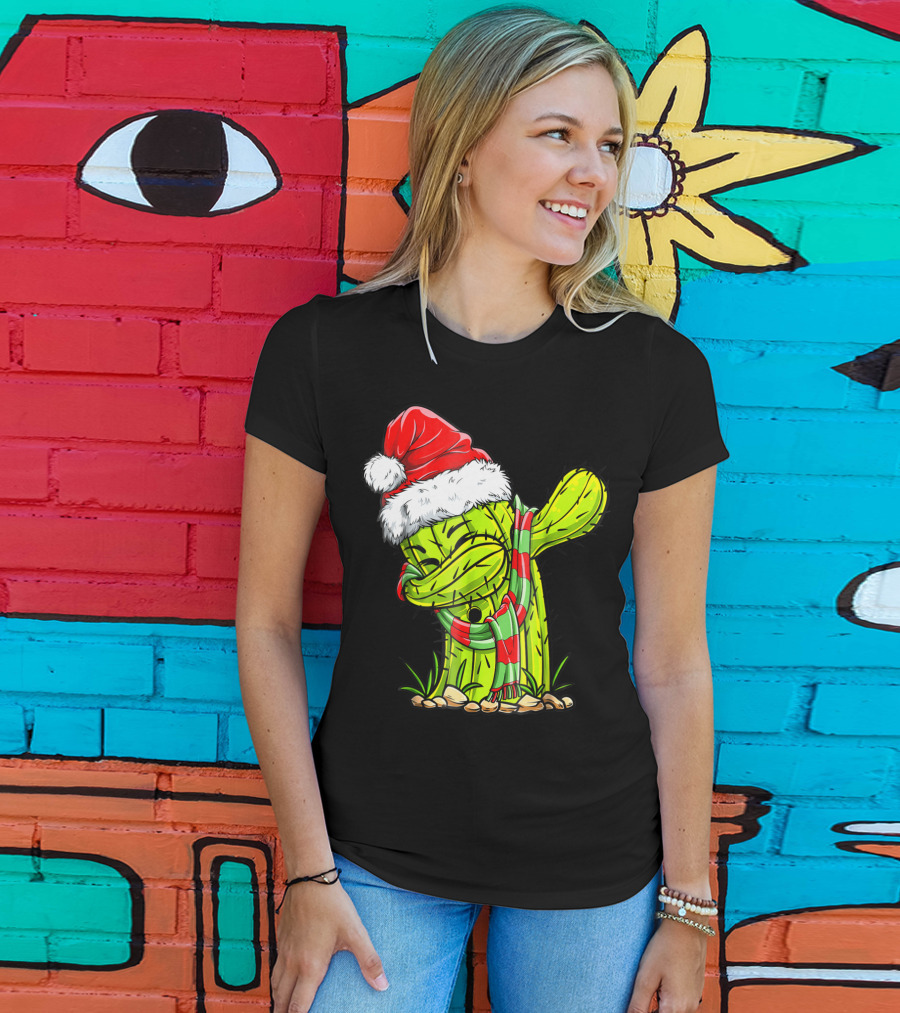 Dabbing Cactus Santa Christmas Hat And Scarf T-Shirt