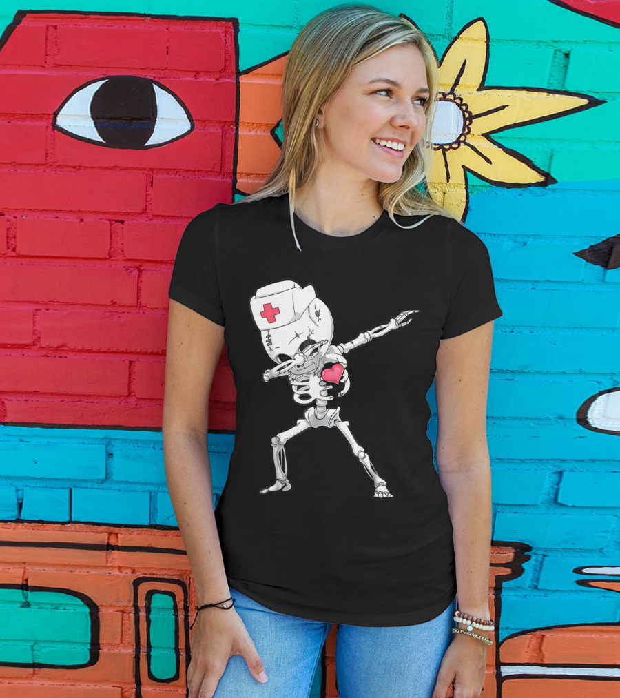 Dabbing Skeleton Nurse Xray Heart Halloween Dab T-Shirt