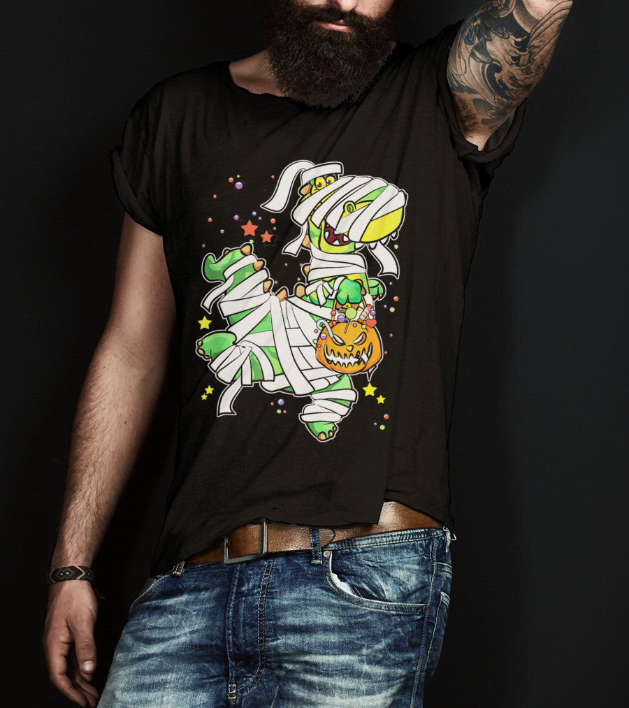 Halloween Mummy Dinosaur With Pumpkin Candy Basket T-Shirt