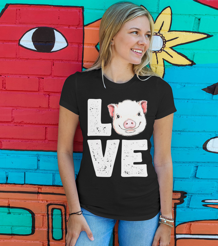 Love Pig Lovers Farming Farmer Girls T-Shirt