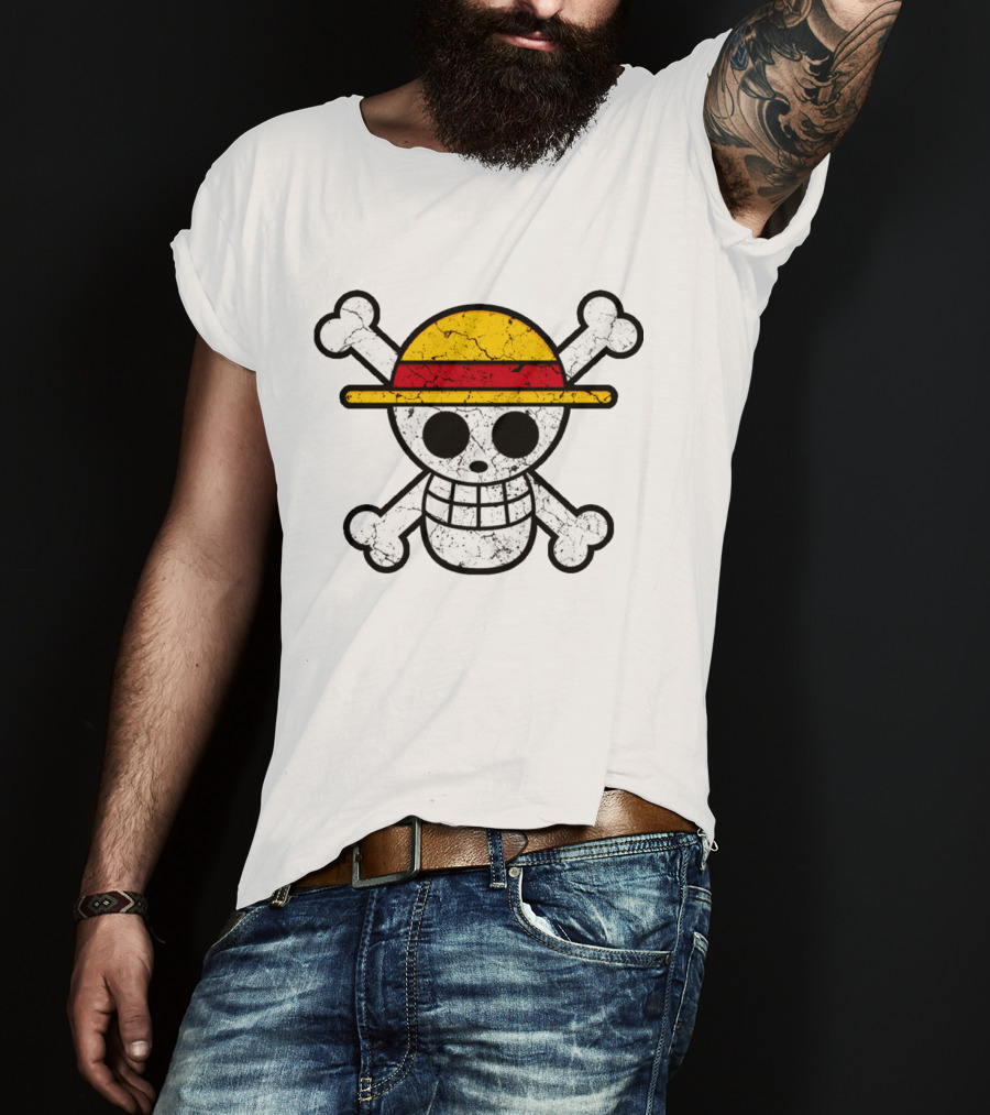 Vintage One Piece Jolly Roger Skull Wearing Straw Hat T-Shirt