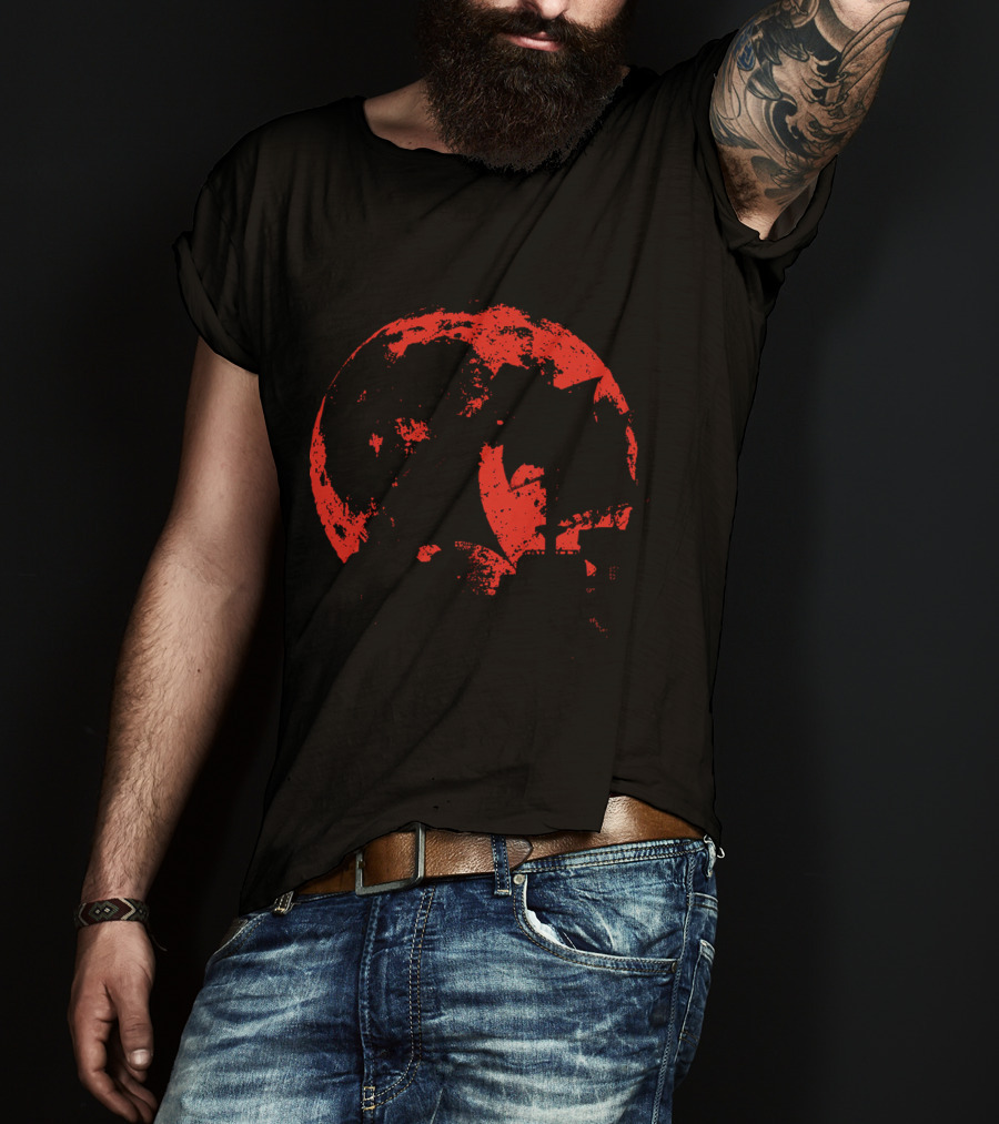 Thousand Sunny Pirate Ship Silhouette On Red Moon Background T-Shirt