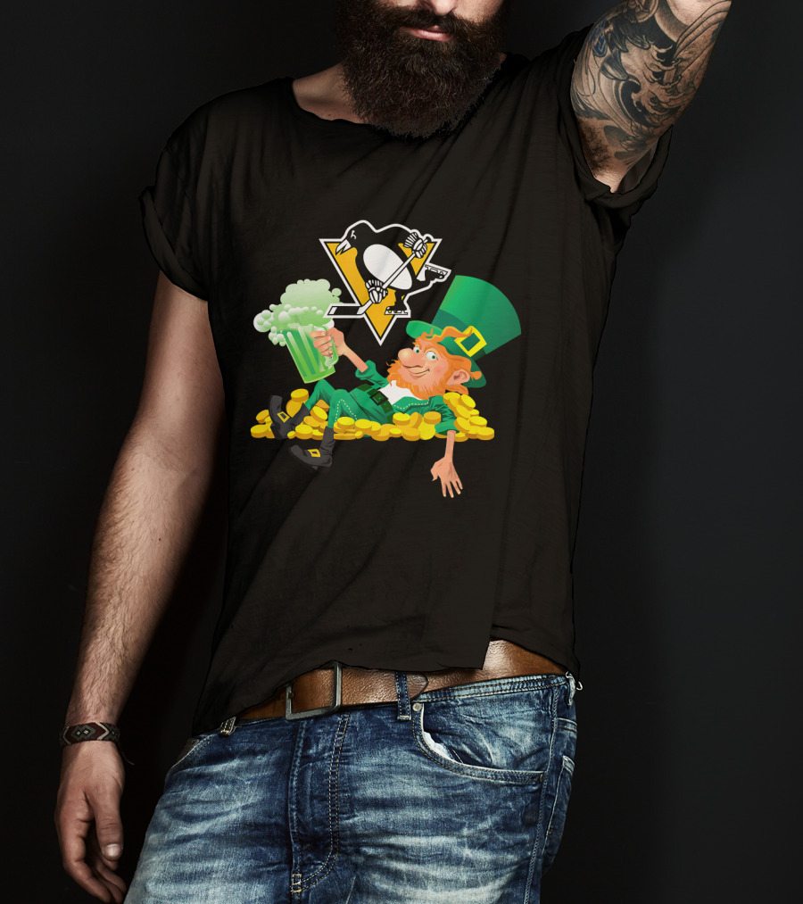 St Patrick's Day Lucky Leprechaun Pittsburgh Penguins Hockey Fan Gear T-Shirt