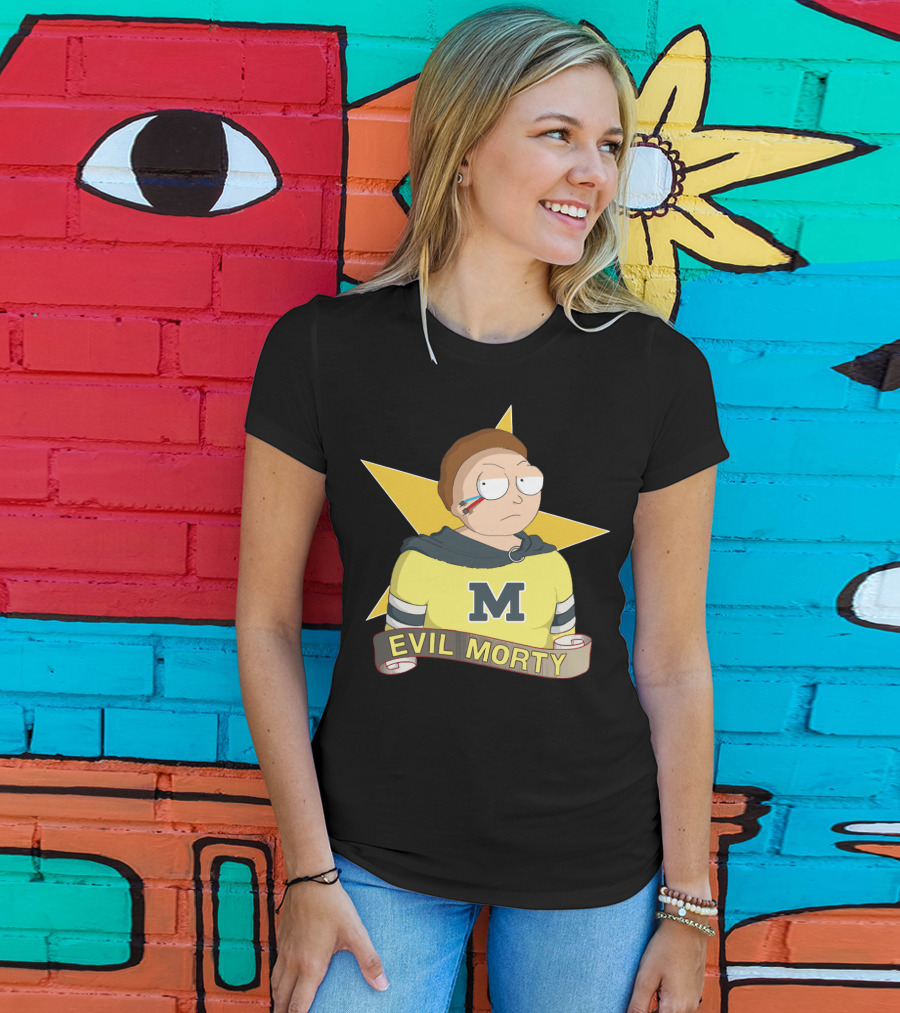 Evil Morty M Star Patch And Scroll Banner T-Shirt